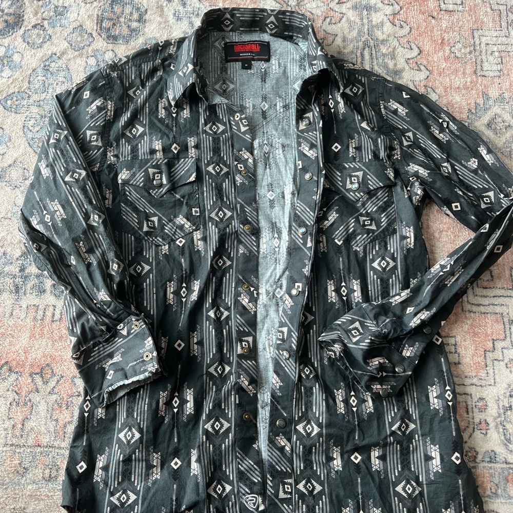 Pearl Snap Button Up